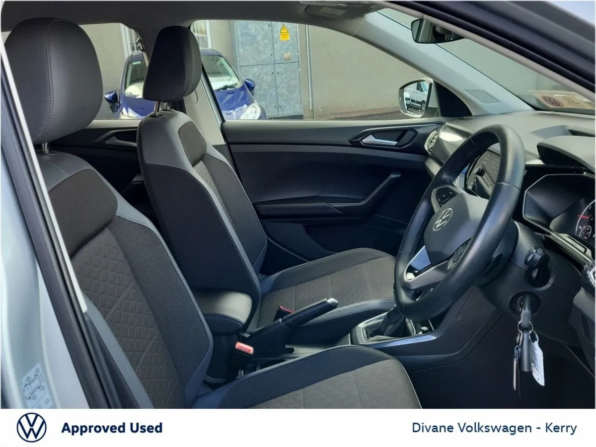 Volkswagen T-Cross Hatchback, Petrol, 2022, Silver