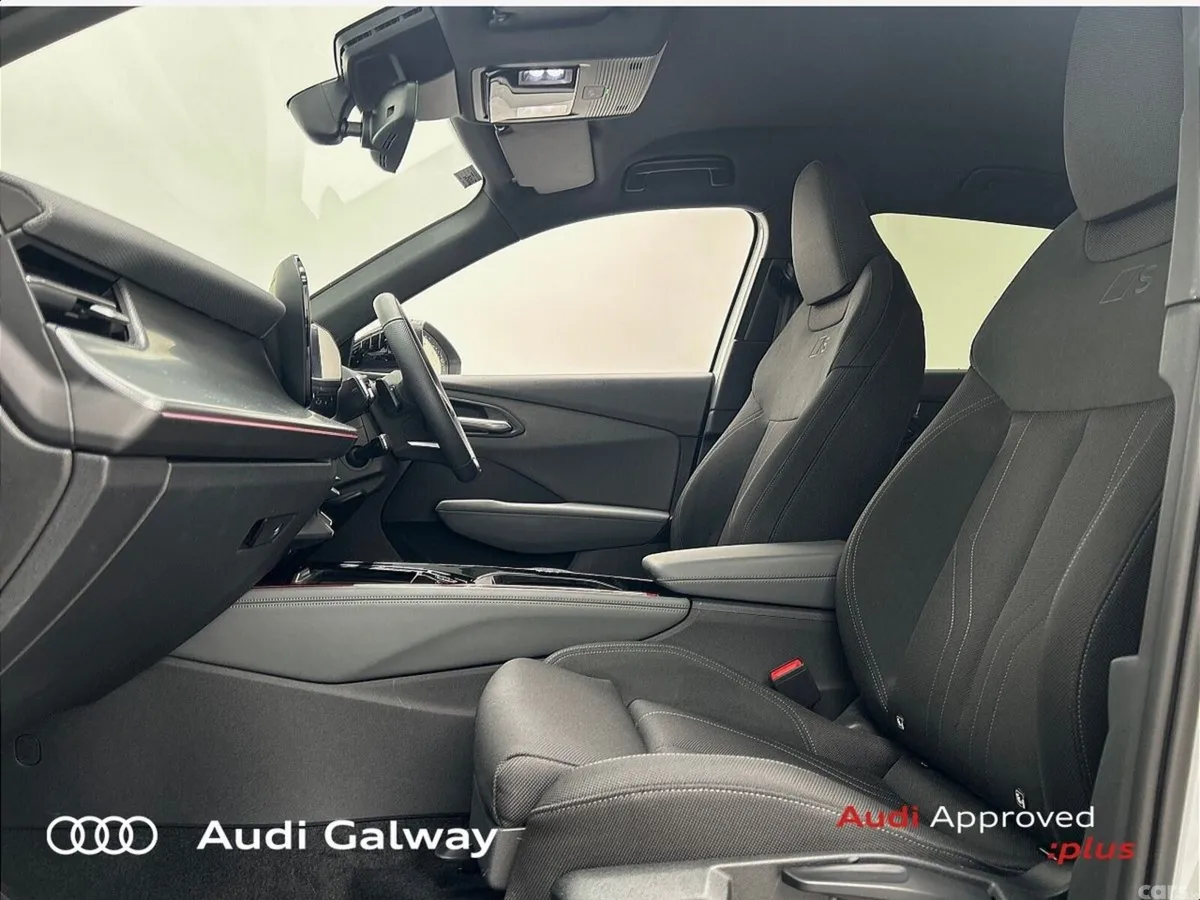 Audi Q3 SUV, Petrol, 2026, White