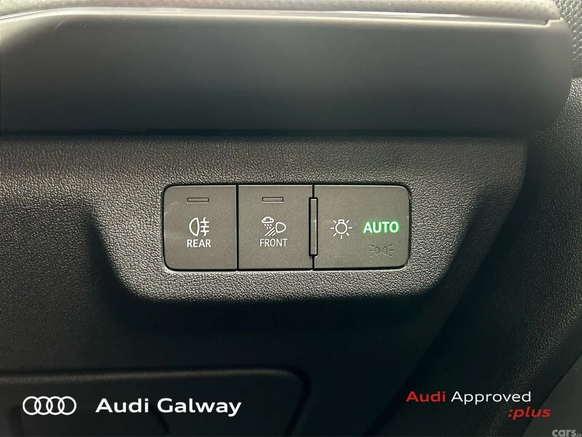 Audi Q3 SUV, Petrol, 2026, White