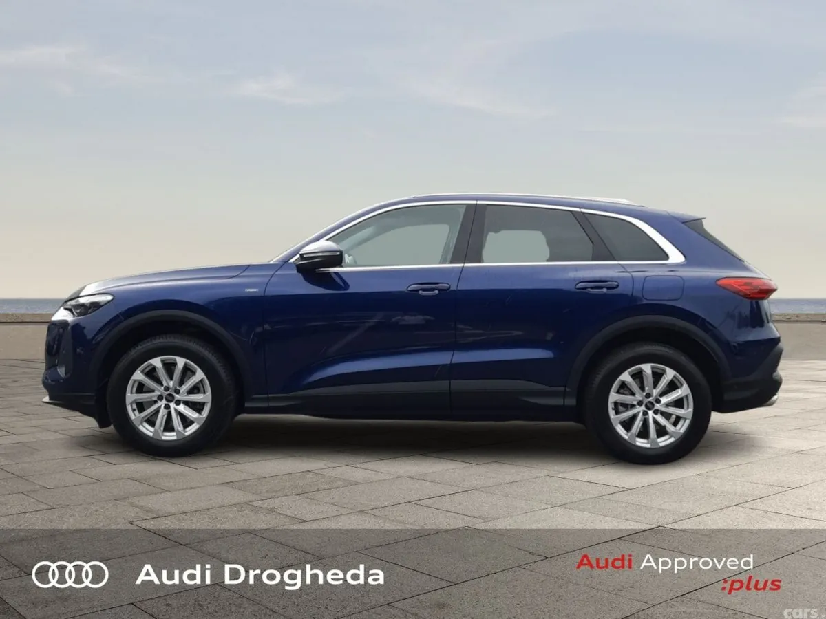 Audi Q5 SUV, Petrol Plug-in Hybrid, 2026, Blue