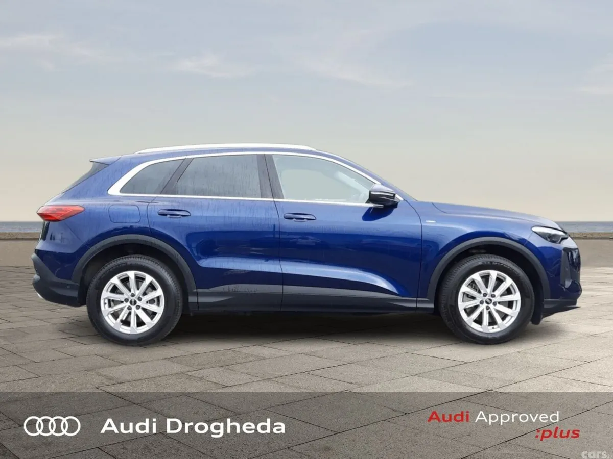 Audi Q5 SUV, Petrol Plug-in Hybrid, 2026, Blue