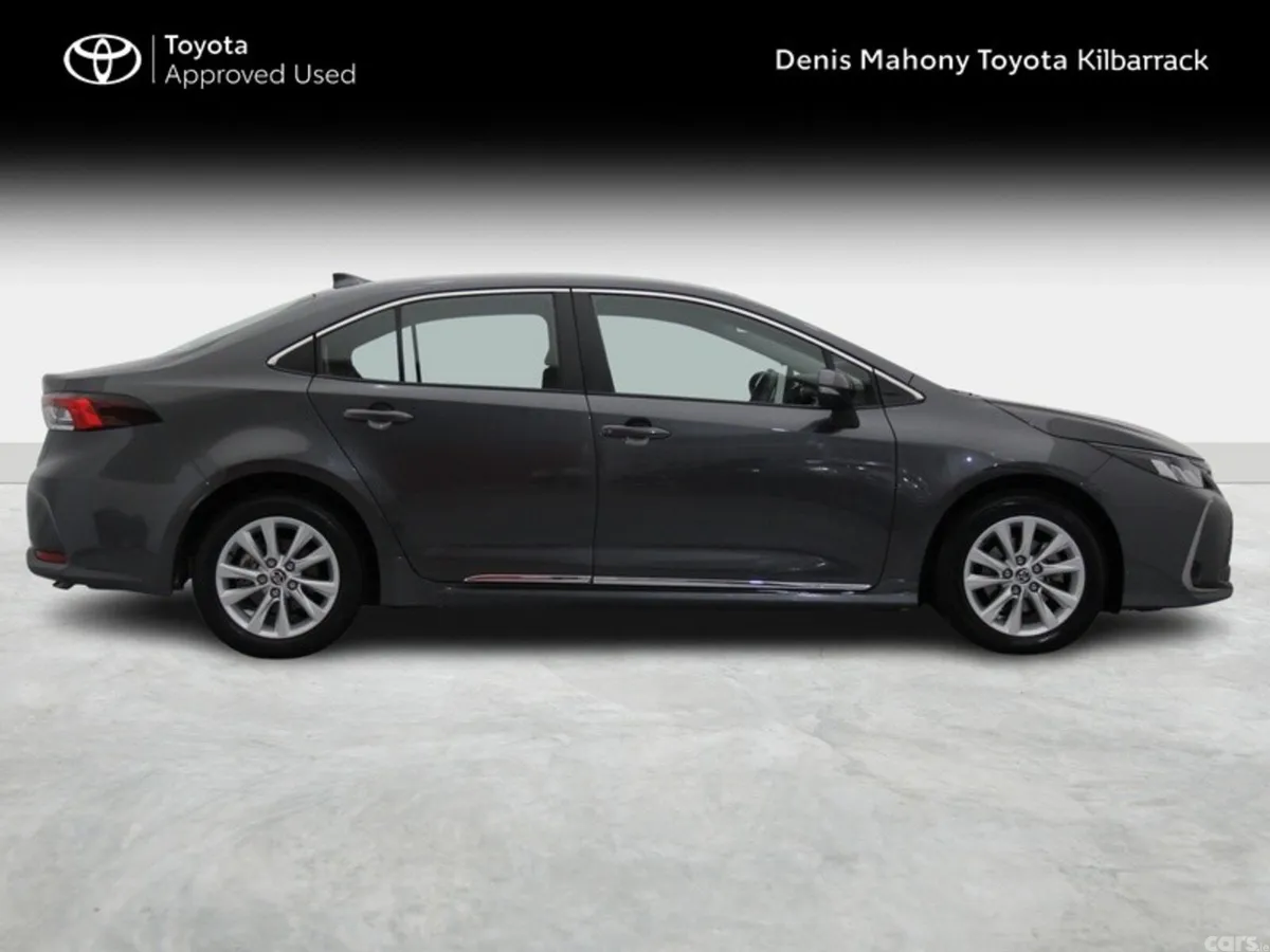 Toyota Corolla Saloon, Petrol Hybrid, 2023, Grey