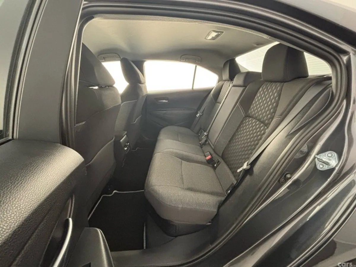 Toyota Corolla Saloon, Petrol Hybrid, 2023, Grey
