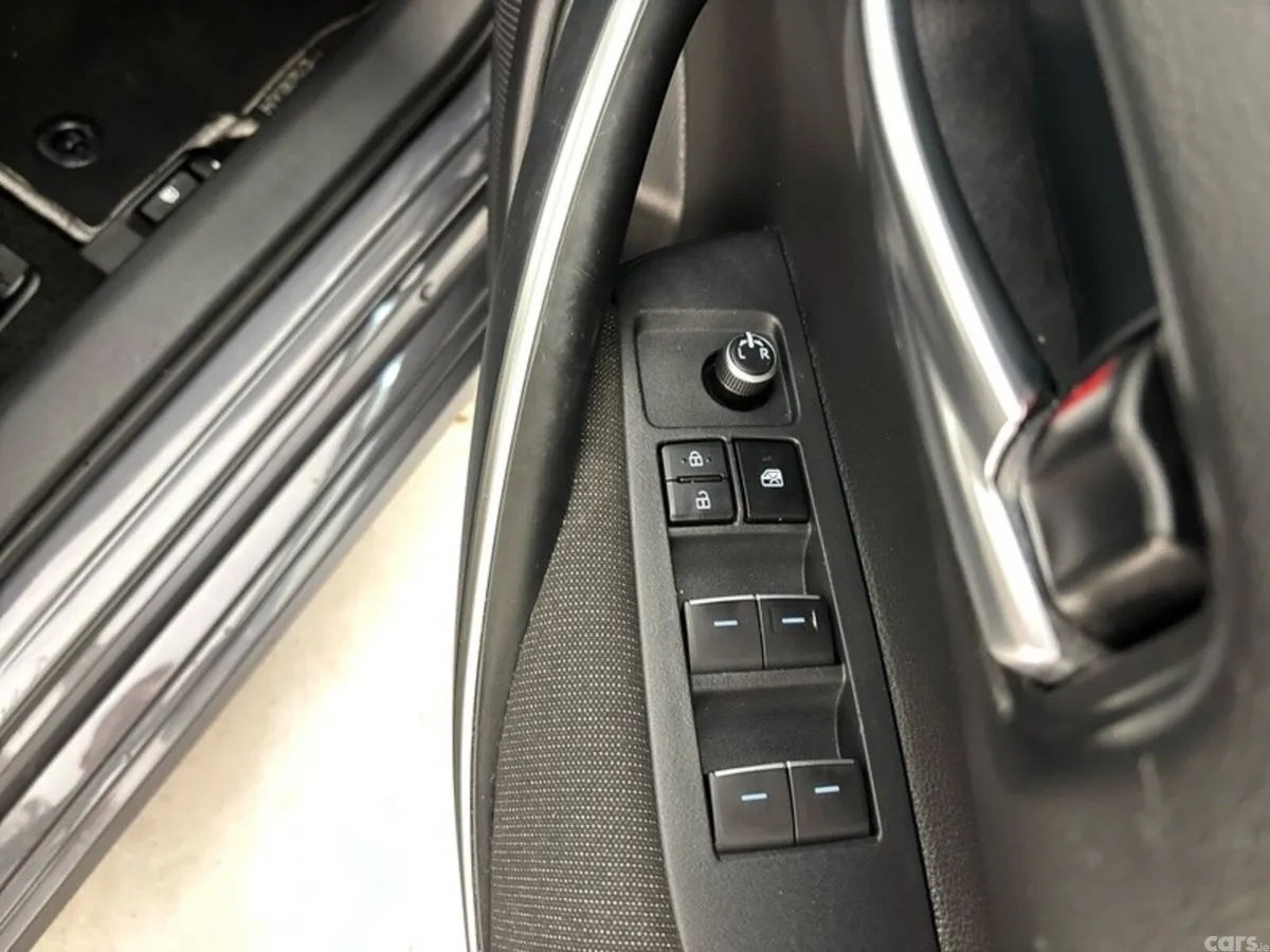 Toyota Corolla Saloon, Petrol Hybrid, 2023, Grey