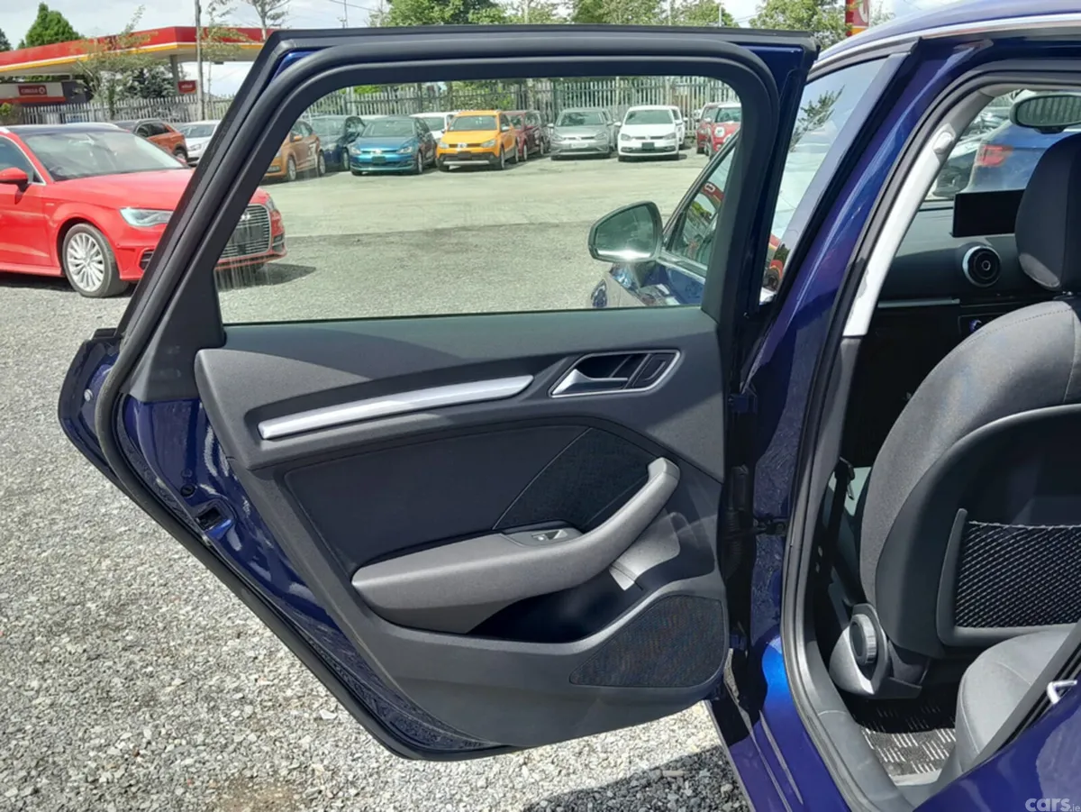 Audi A3 Hatchback, Petrol, 2014, Blue
