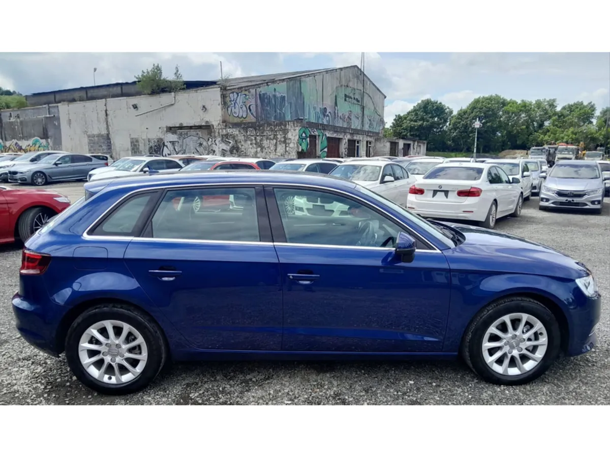 Audi A3 Hatchback, Petrol, 2014, Blue