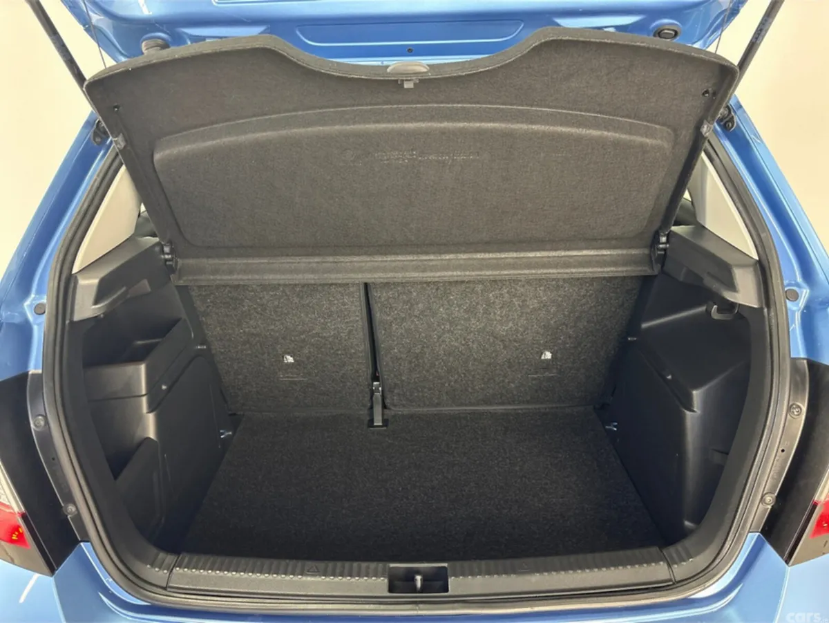 Skoda Fabia Hatchback, Petrol, 2019, Blue