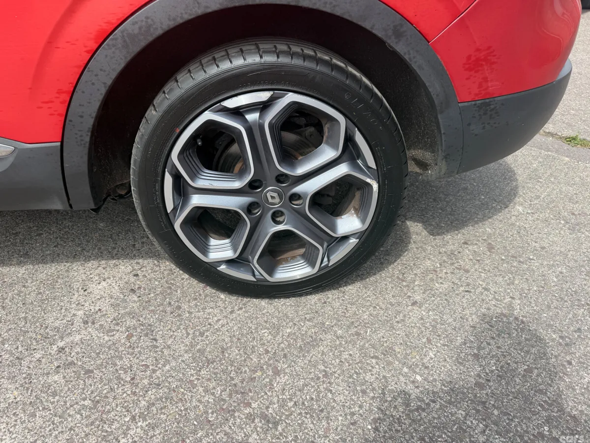 Renault Kadjar SUV, Diesel, 2016, Red