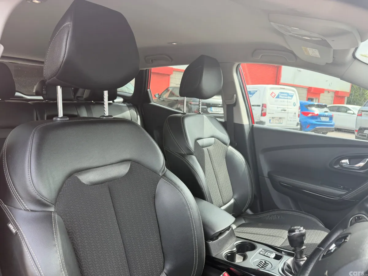 Renault Kadjar SUV, Diesel, 2016, Red