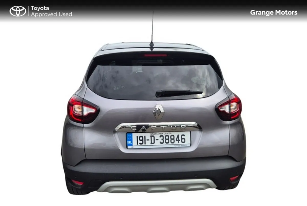 Renault Captur Hatchback, Petrol, 2019, Grey