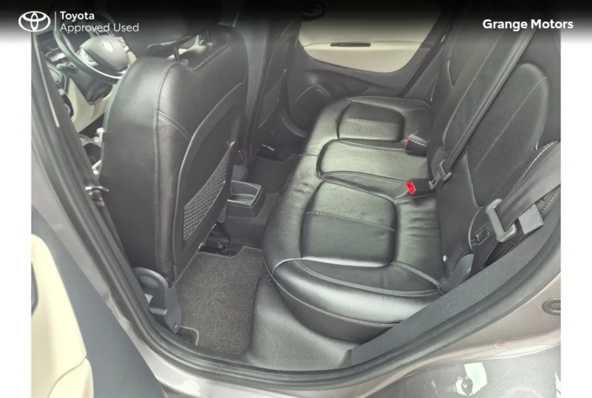 Renault Captur Hatchback, Petrol, 2019, Grey