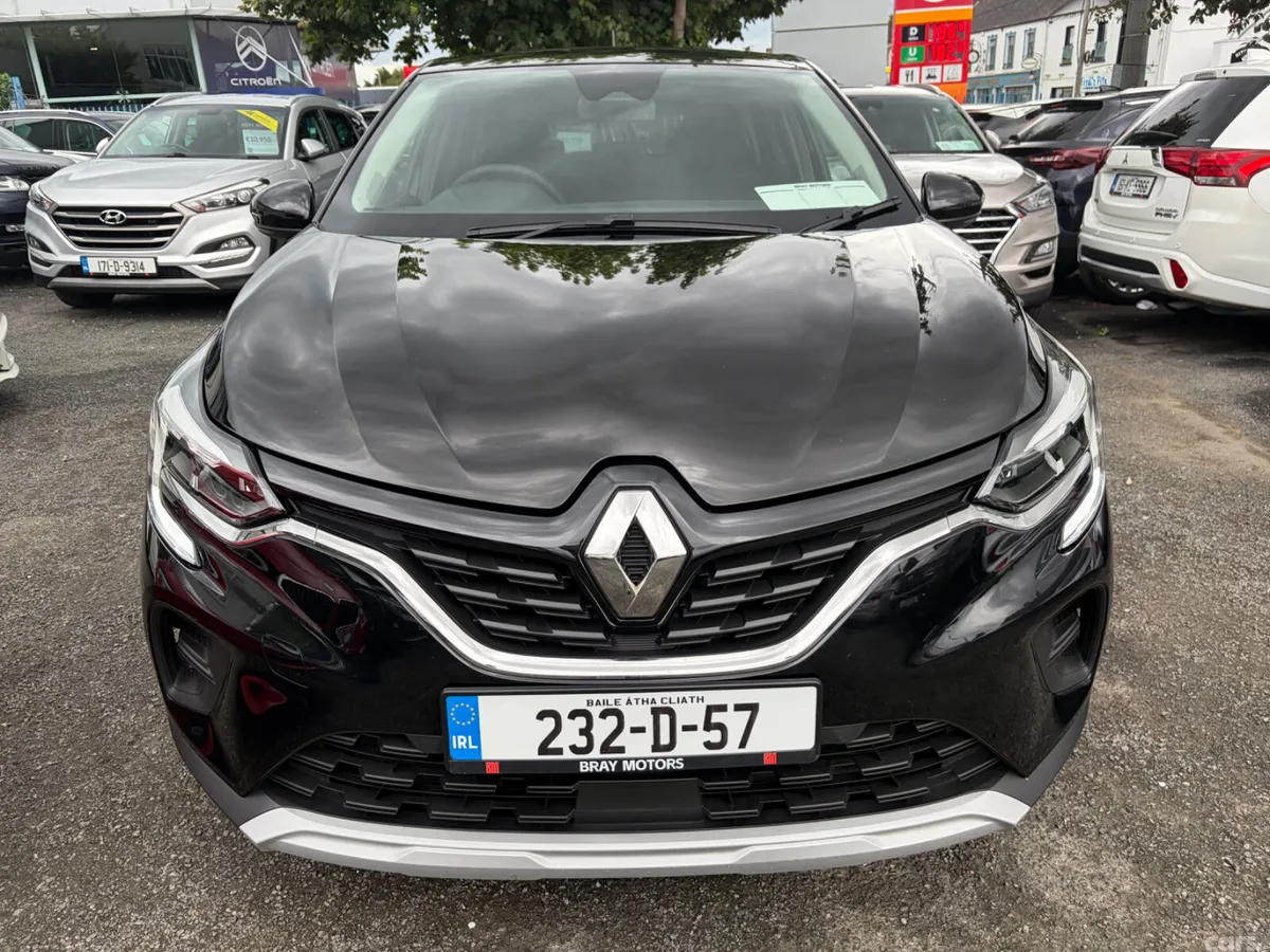 Renault Captur Hatchback, Petrol, 2023, Black
