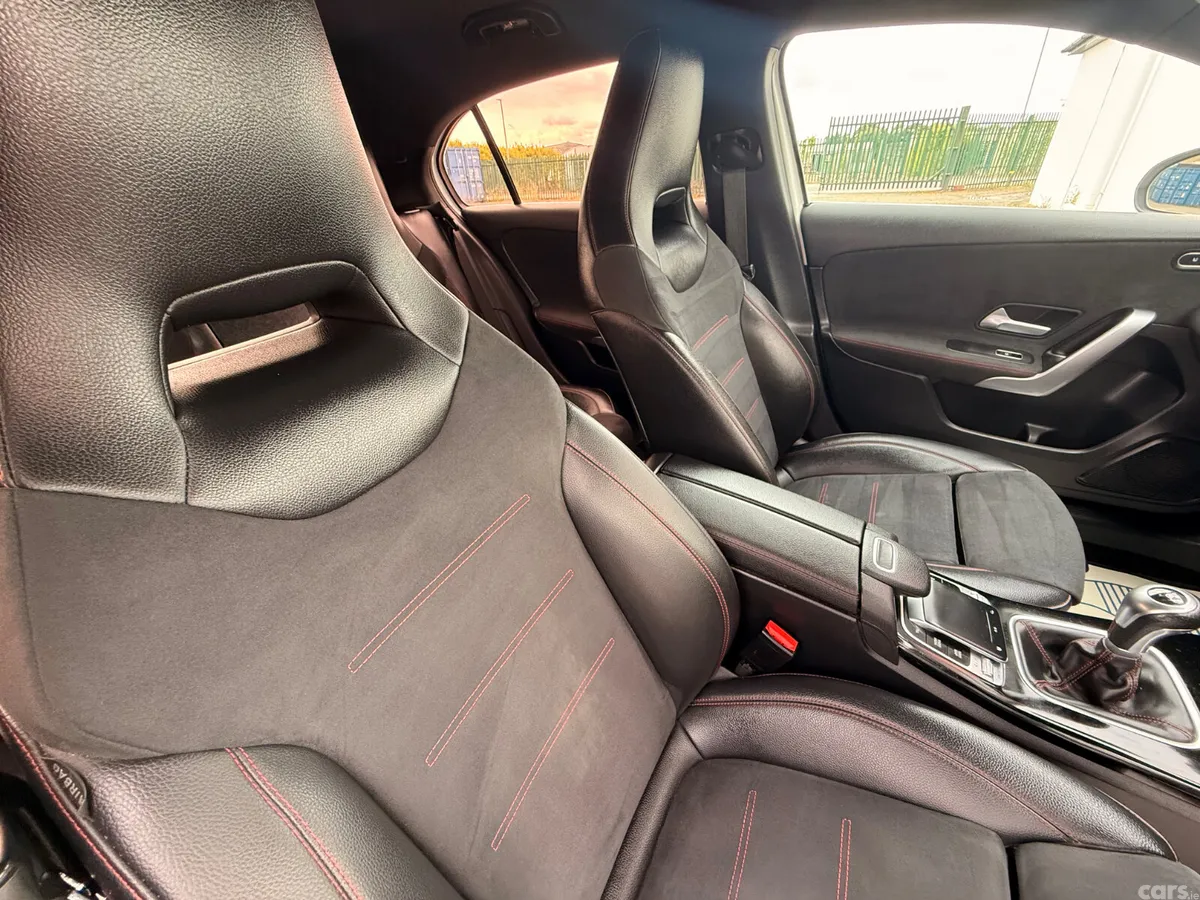Mercedes-Benz A-Class Estate/Jeep, Diesel, 2020, White