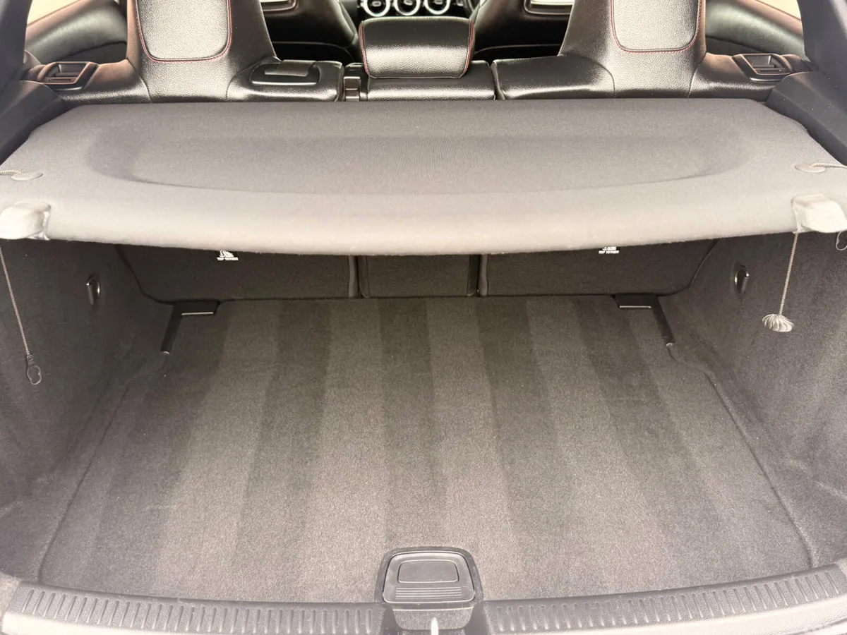 Mercedes-Benz A-Class Estate/Jeep, Diesel, 2020, White