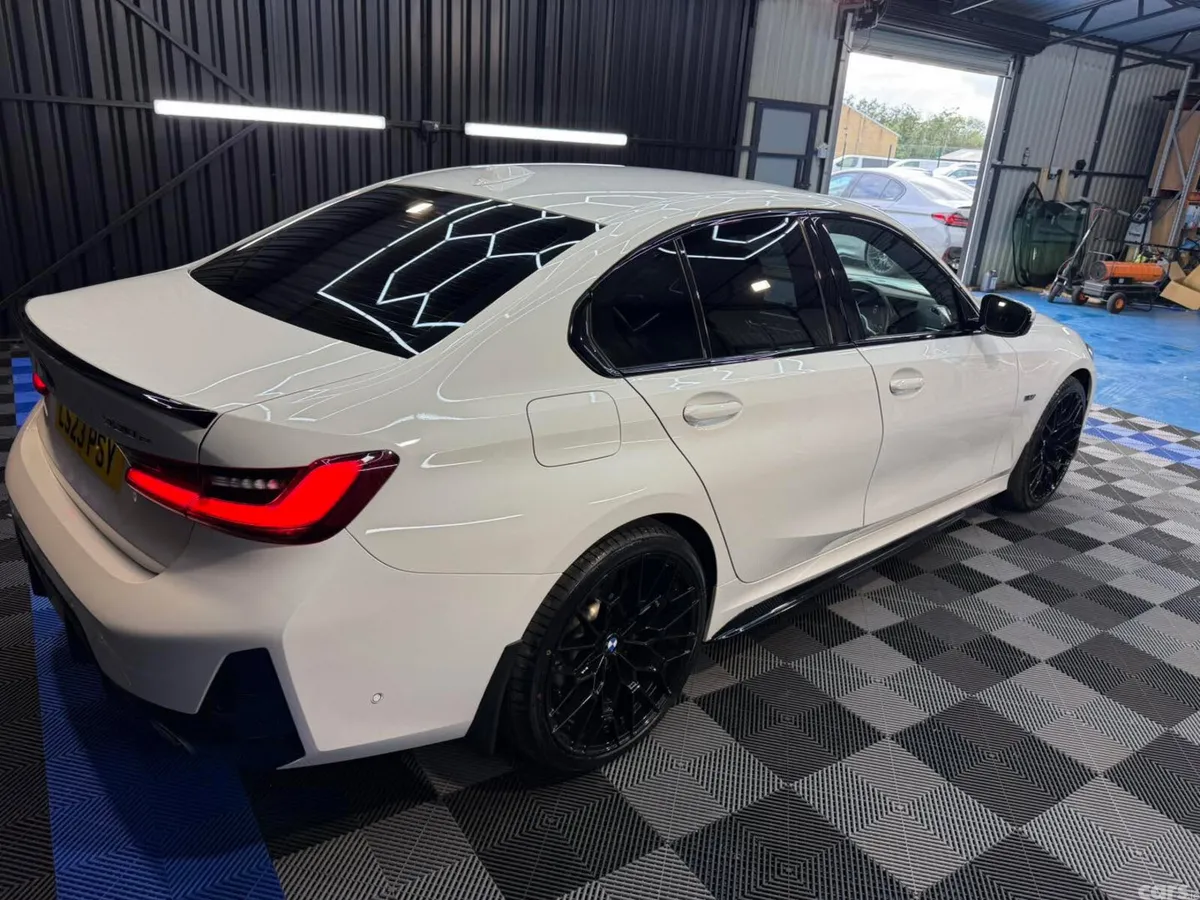 BMW 3-Series Saloon, Petrol Hybrid, 2023, White