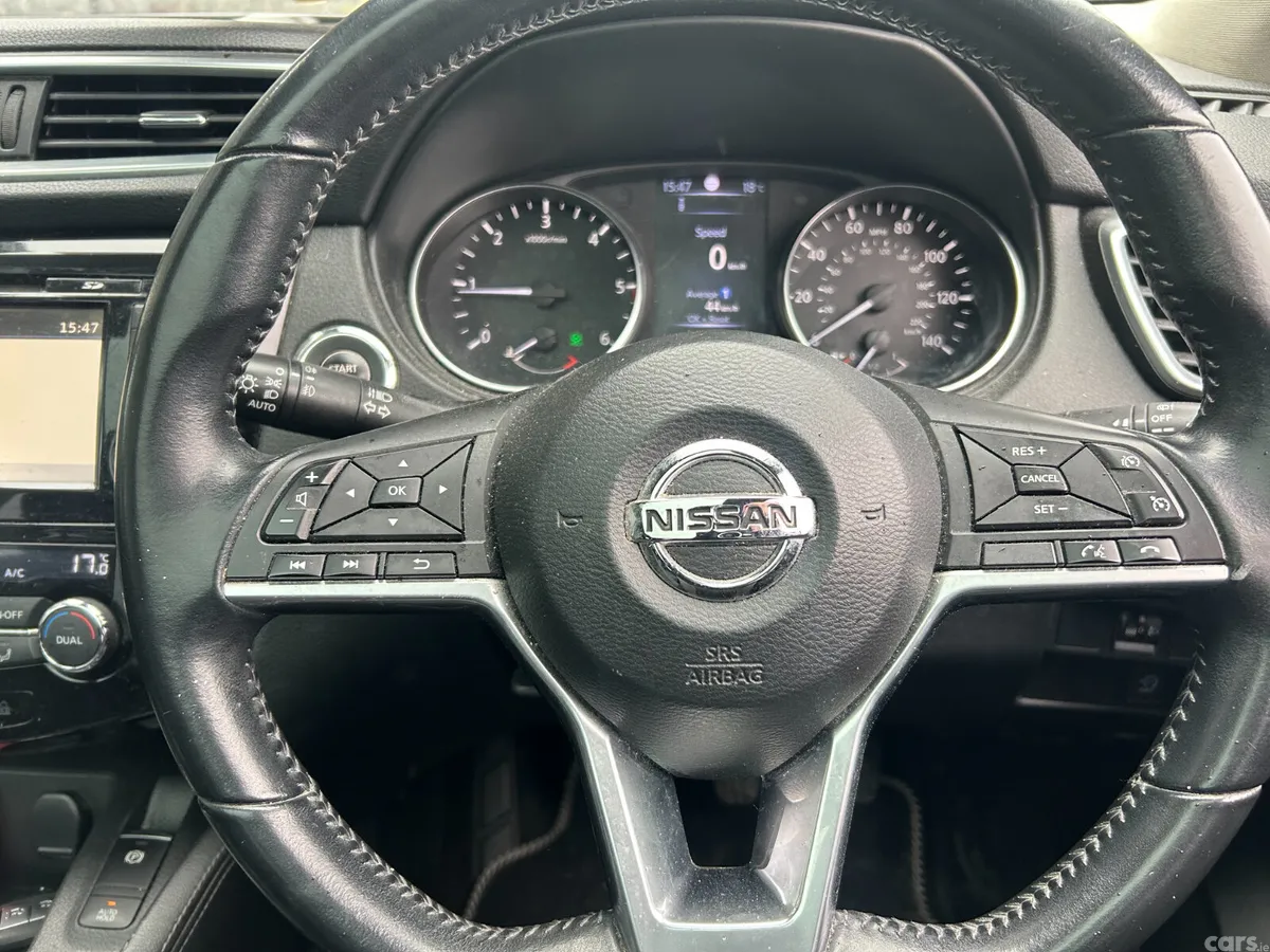 Nissan Qashqai Hatchback, Diesel, 2018, Blue
