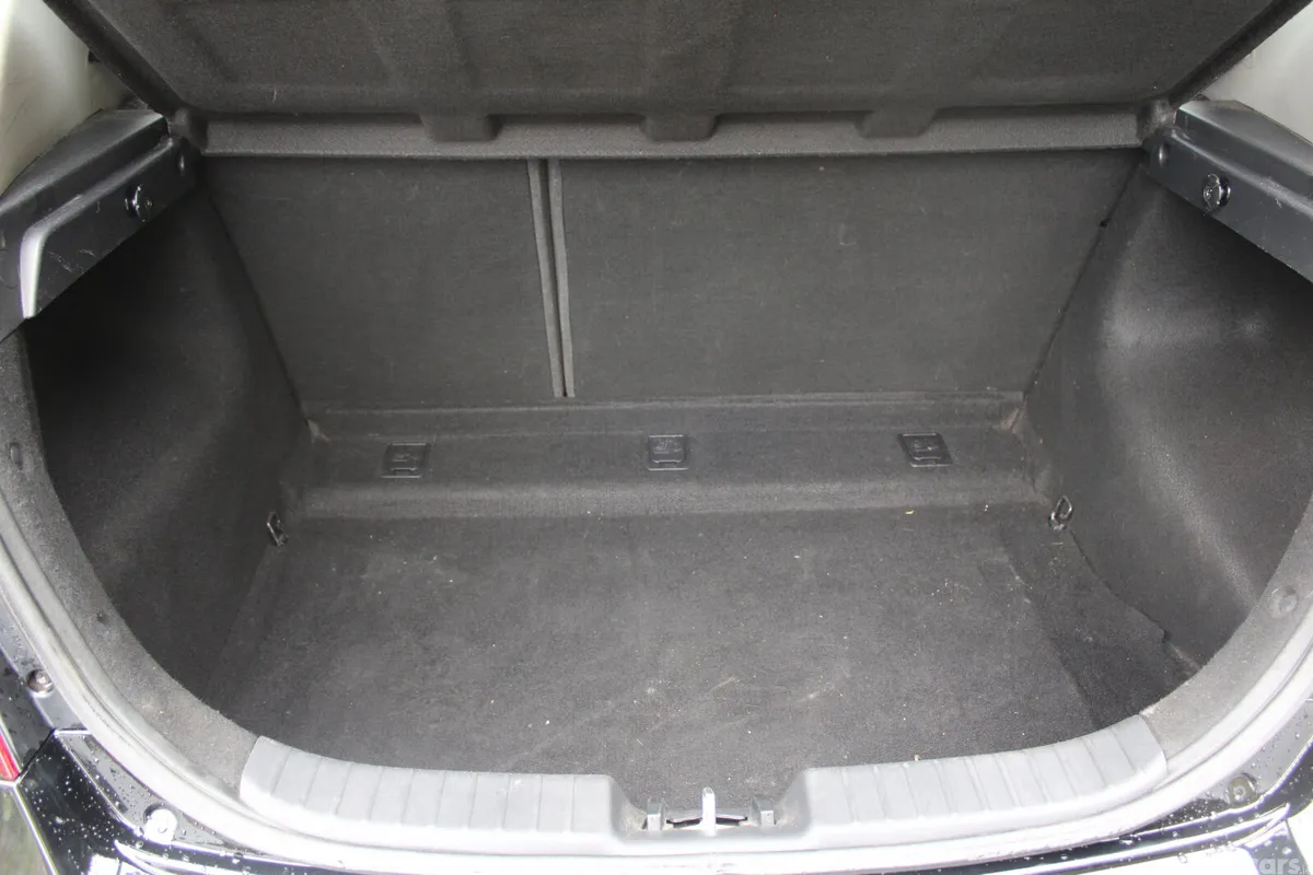 Hyundai i30 Hatchback, Diesel, 2011, Black