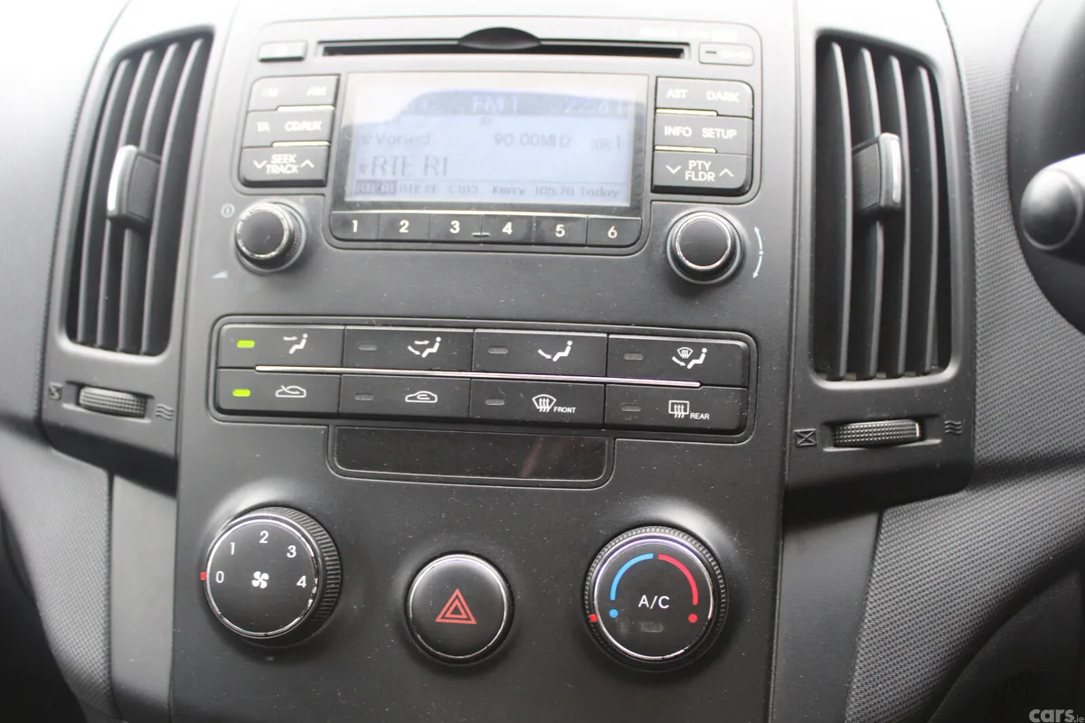Hyundai i30 Hatchback, Diesel, 2011, Black