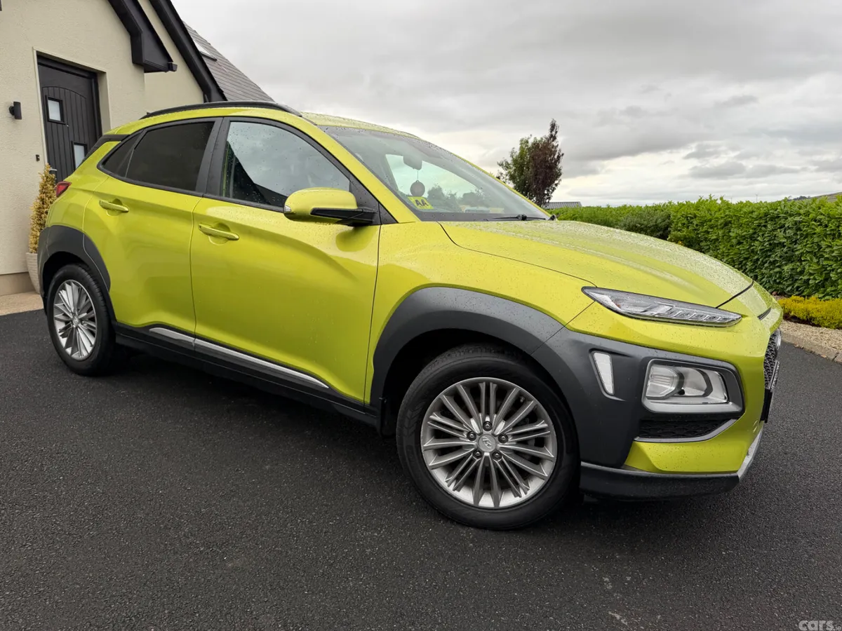 Hyundai KONA MPV, Petrol, 2020, Green