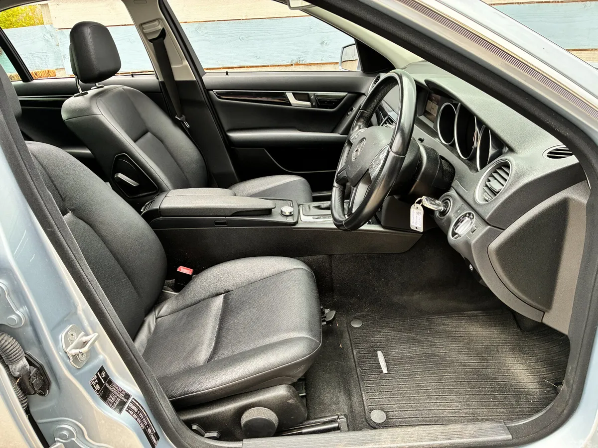 Mercedes-Benz C-Class Saloon, Diesel, 2013, Silver