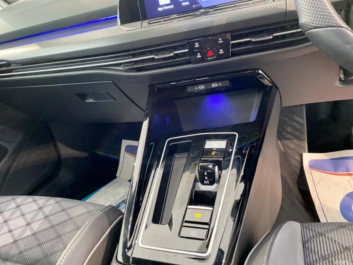 Volkswagen Golf Hatchback, Petrol Hybrid, 2022, Grey