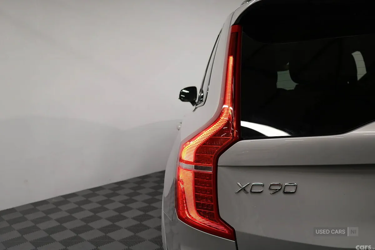 Volvo XC90 SUV, Diesel Hybrid, 2022, Silver
