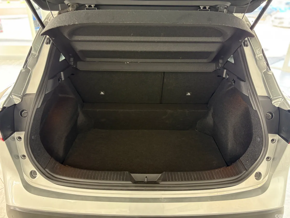 Nissan Qashqai SUV, Petrol, 2023, Silver