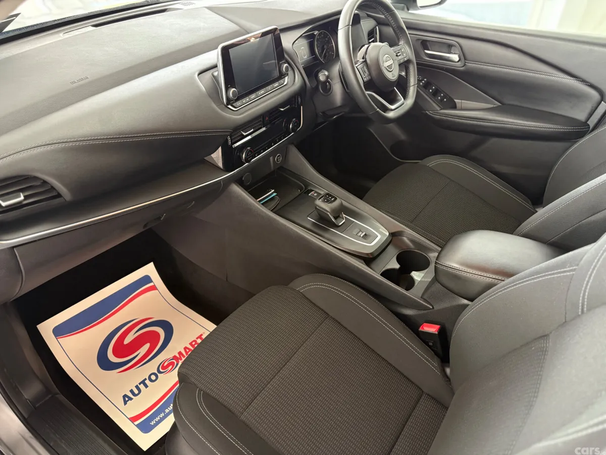 Nissan Qashqai SUV, Petrol, 2023, Silver