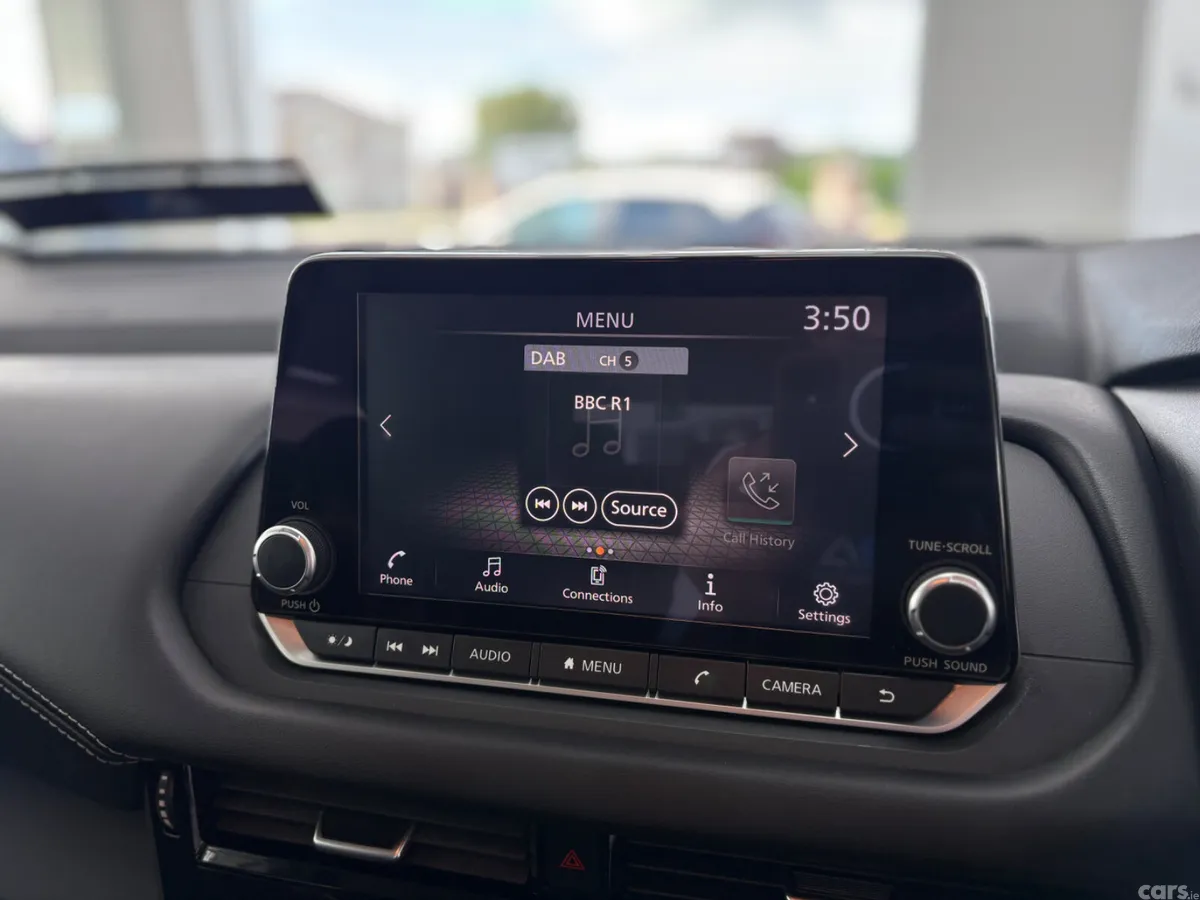 Nissan Qashqai SUV, Petrol, 2023, Silver