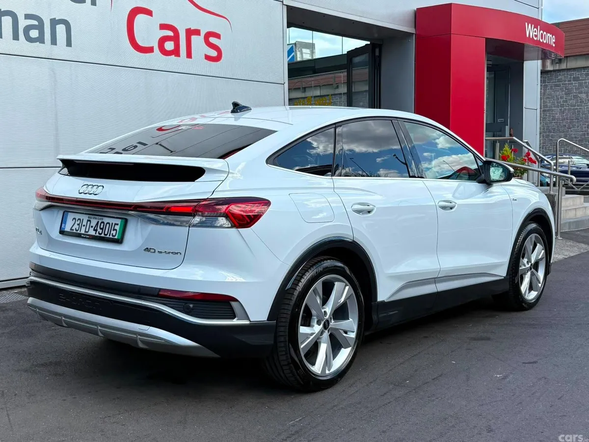 Audi Q4 e-tron SUV, Electric, 2023, White