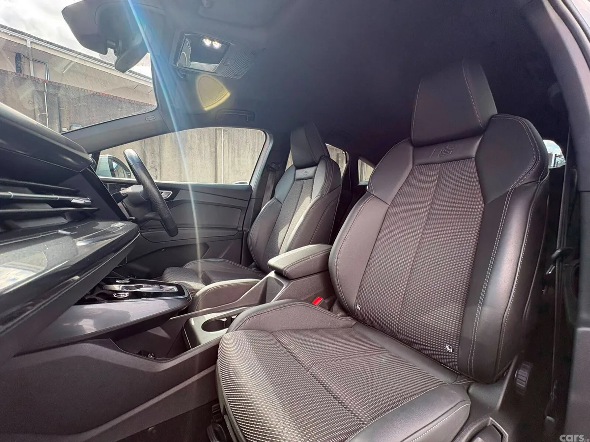 Audi Q4 e-tron SUV, Electric, 2023, White