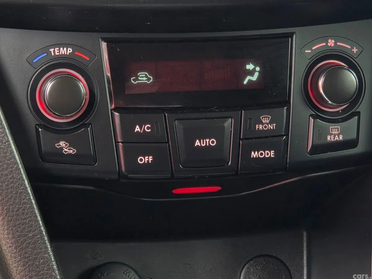 Suzuki Swift Hatchback, Petrol, 2016, Black