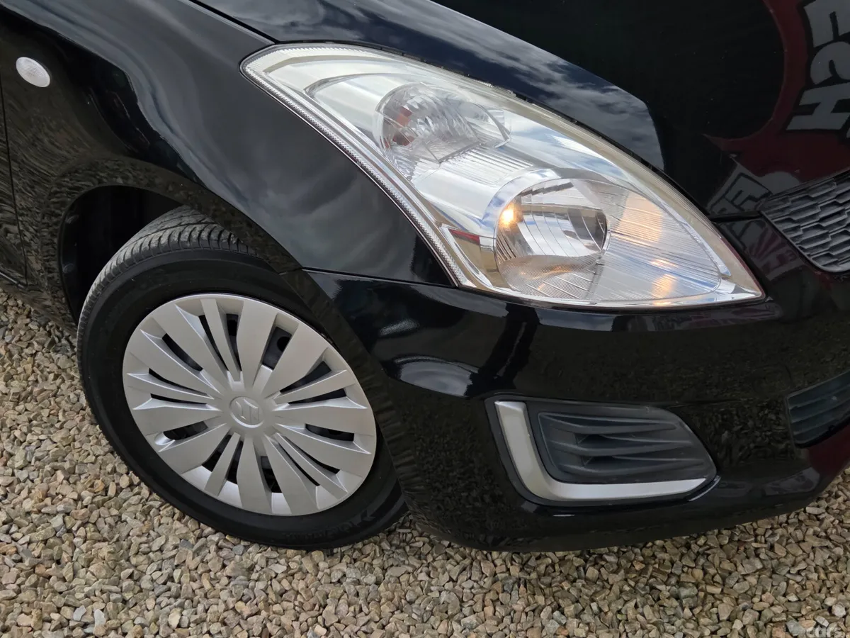 Suzuki Swift Hatchback, Petrol, 2016, Black