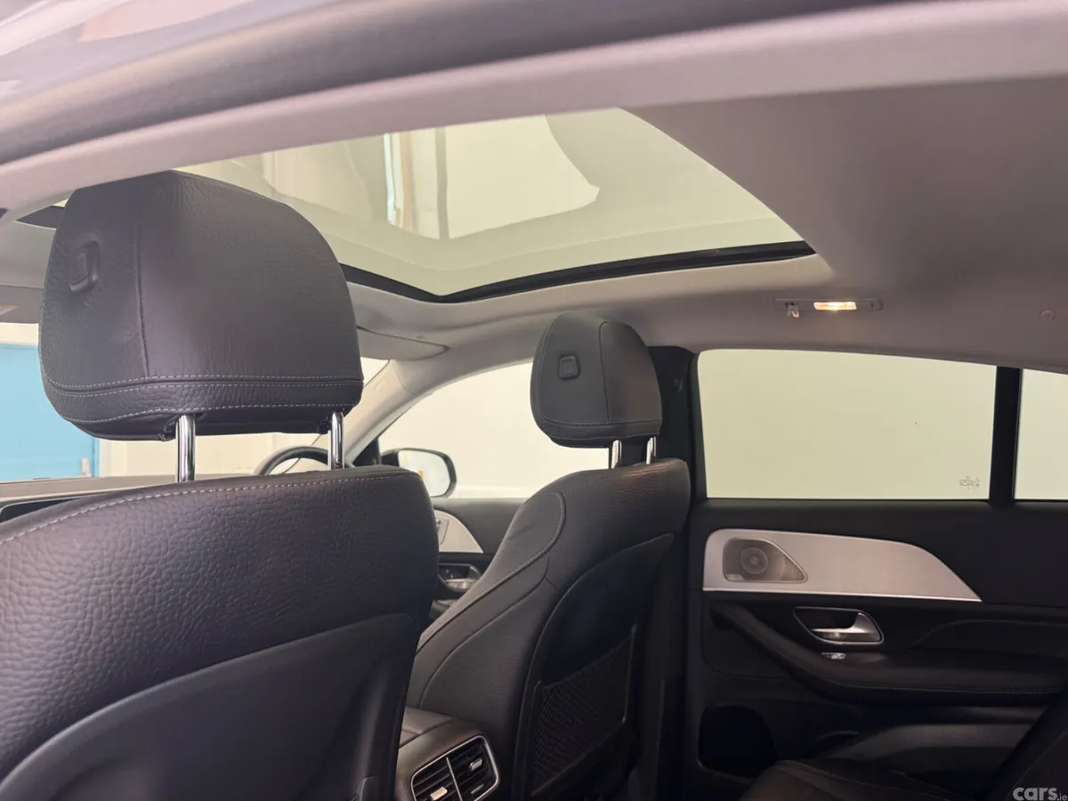 Mercedes-Benz GLE SUV, Diesel Plug-in Hybrid, 2025, Grey