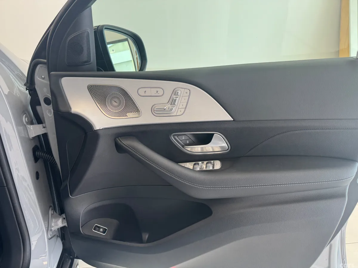 Mercedes-Benz GLE SUV, Diesel Plug-in Hybrid, 2025, Grey