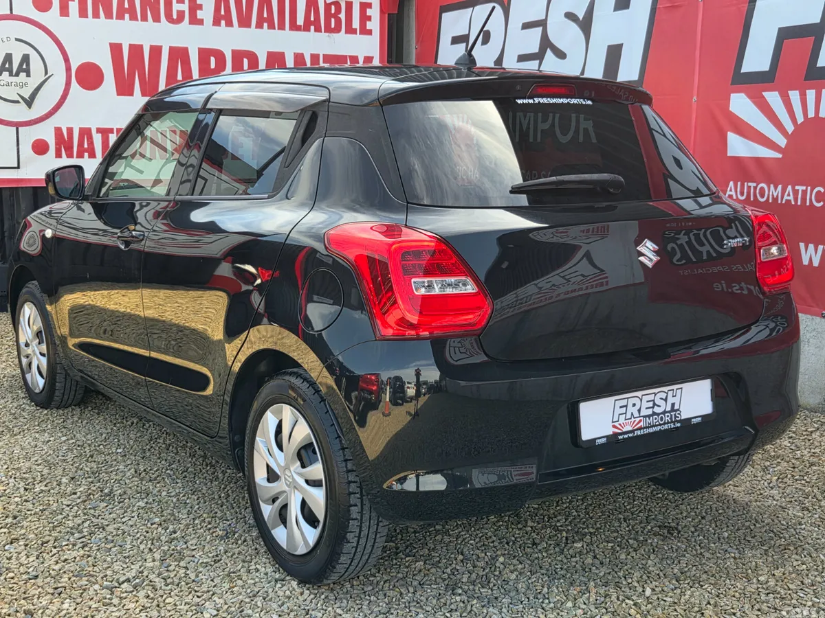 Suzuki Swift Hatchback, Petrol, 2020, Black