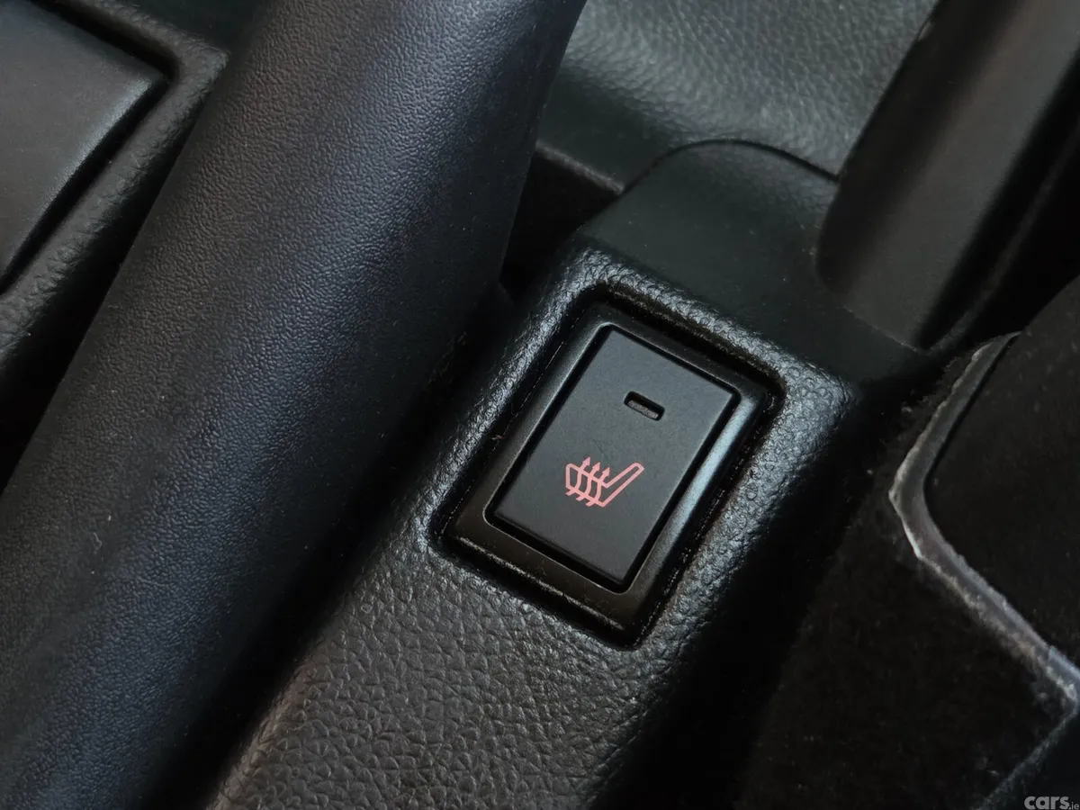 Suzuki Swift Hatchback, Petrol, 2020, Black