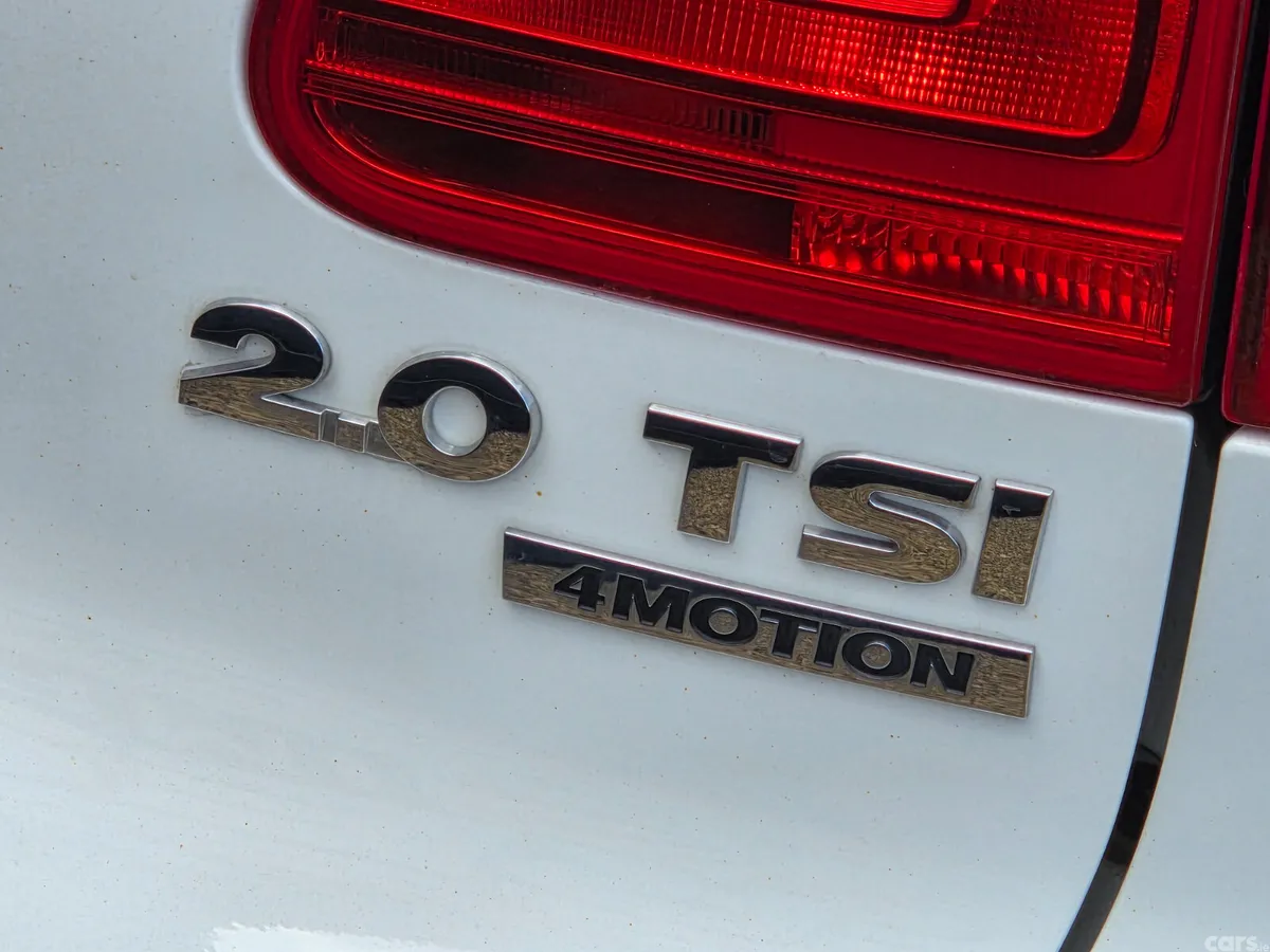Volkswagen Tiguan SUV, Petrol, 2015, White