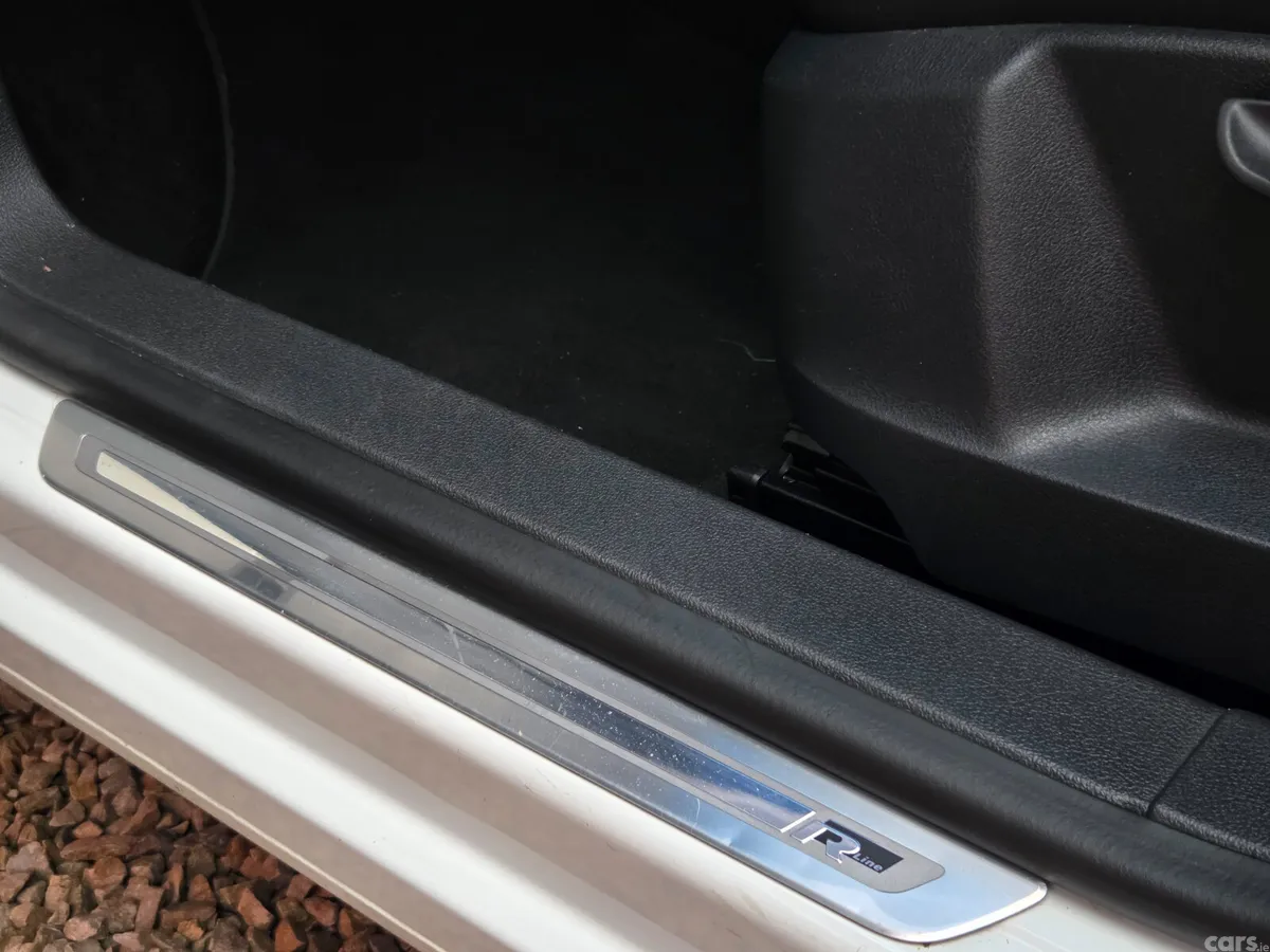 Volkswagen Tiguan SUV, Petrol, 2015, White