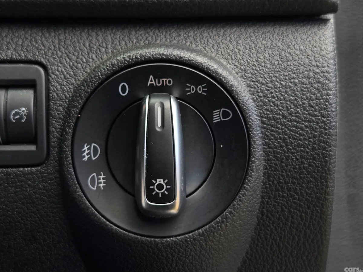 Volkswagen Tiguan SUV, Petrol, 2015, White