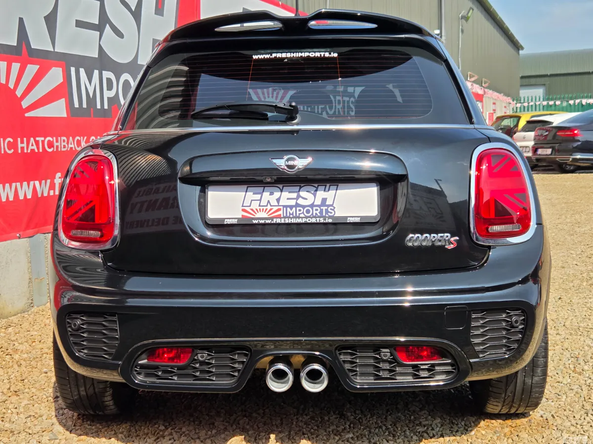 Mini Cooper Hatchback, Petrol, 2017, Black