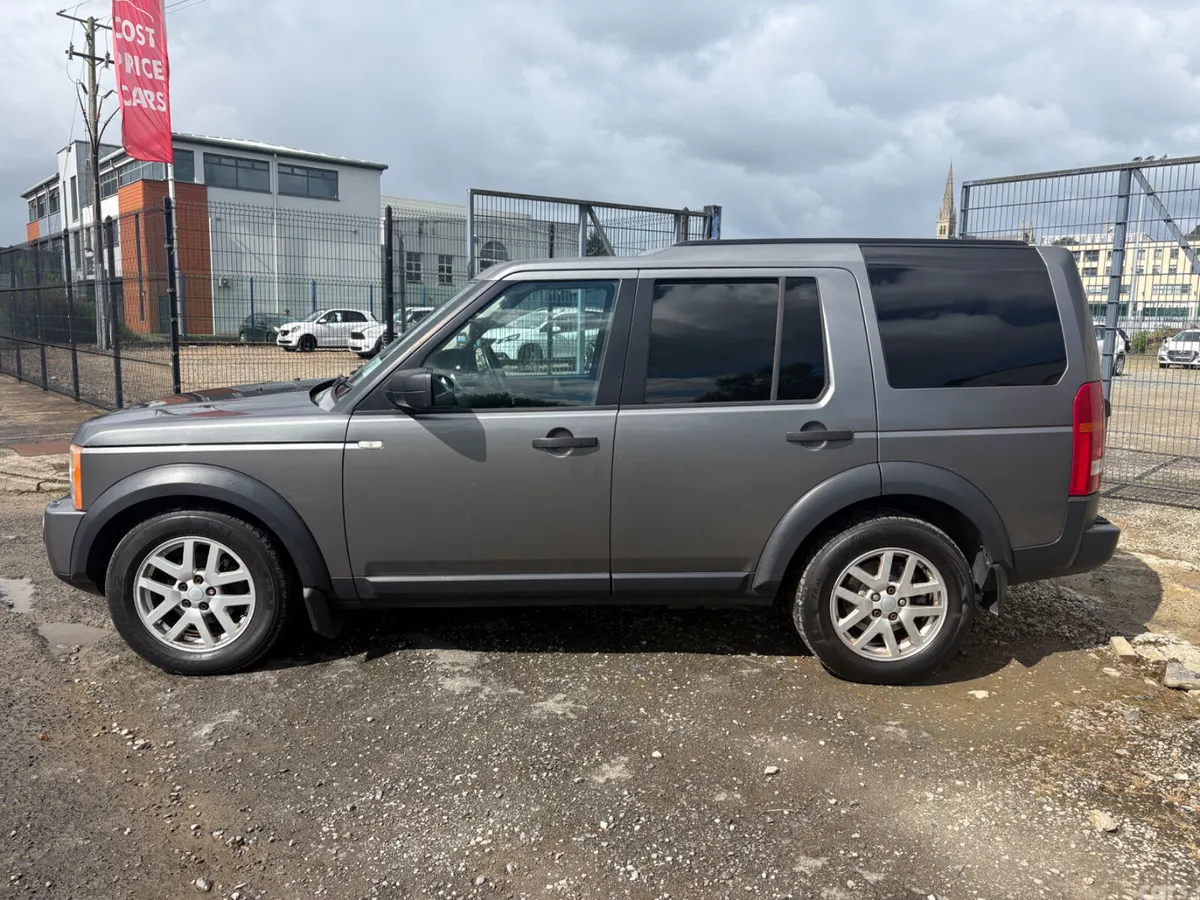 Land Rover Discovery SUV, Diesel, 2009, Grey