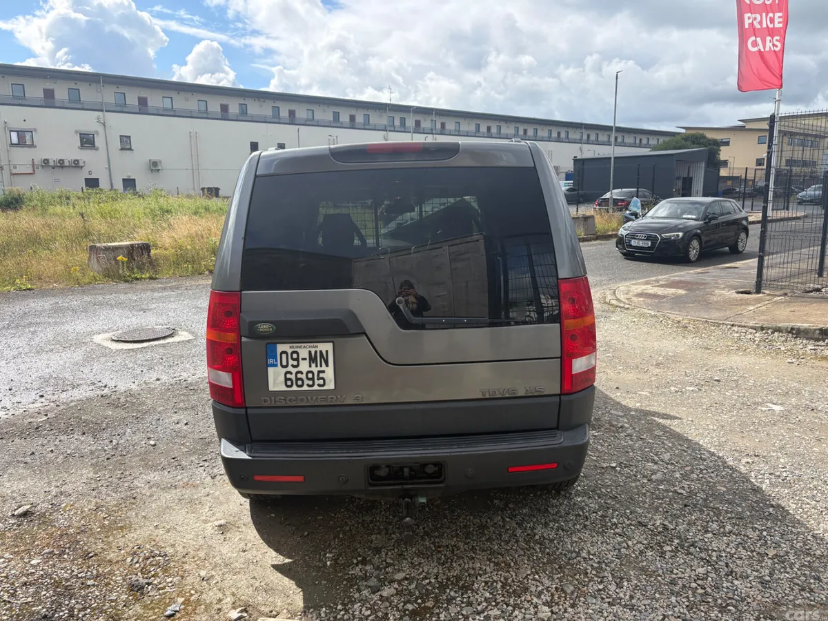 Land Rover Discovery SUV, Diesel, 2009, Grey