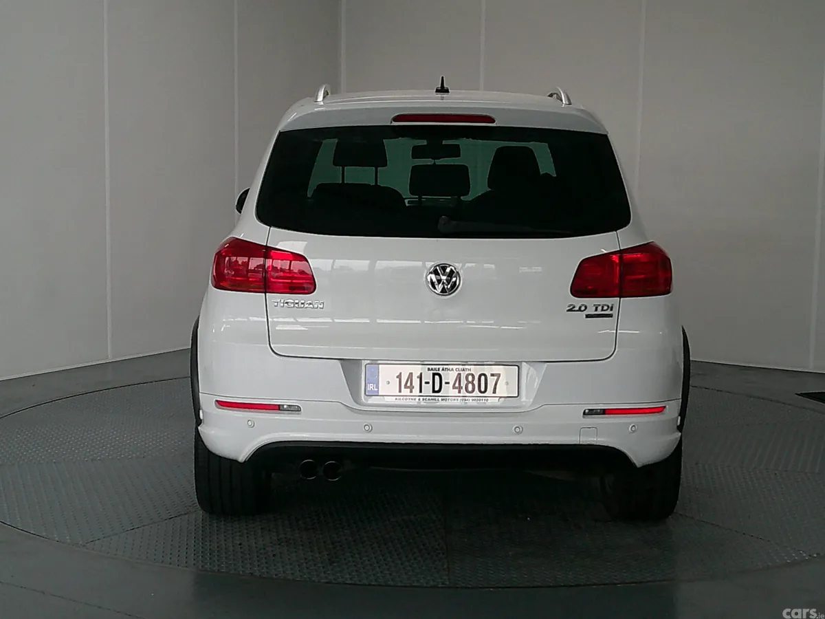 Volkswagen Tiguan SUV, Diesel, 2014, White