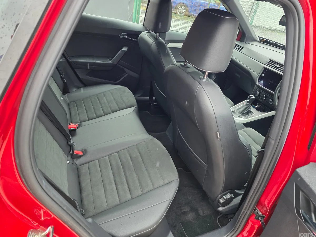 SEAT Arona SUV, Petrol, 2019, Red