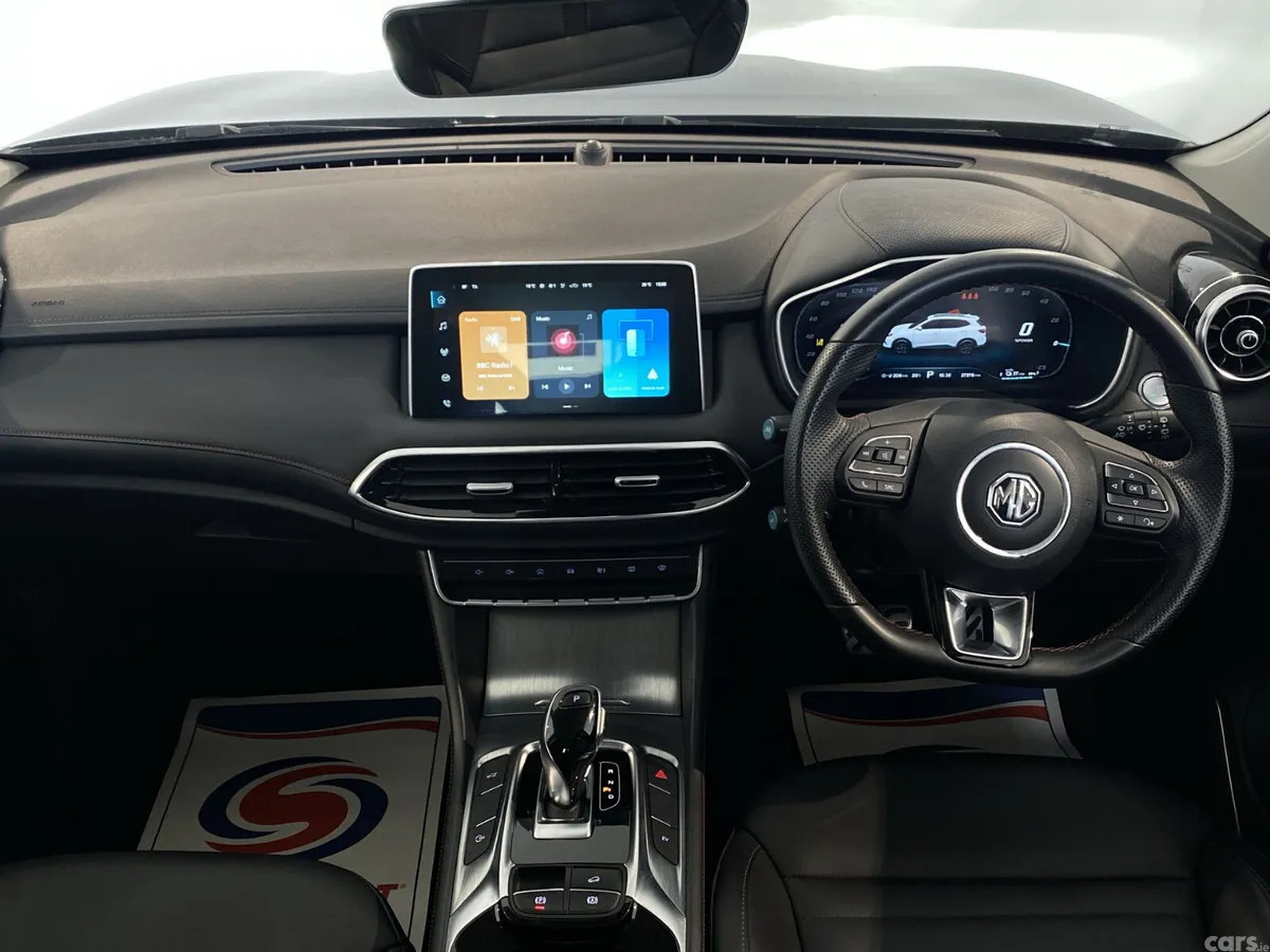 MG HS SUV, Petrol Hybrid, 2024, Black