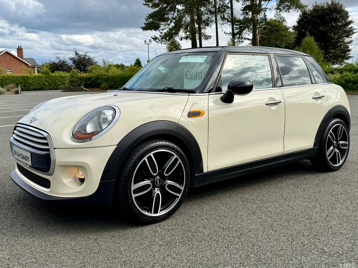Mini Cooper Hatchback, Petrol, 2015, White