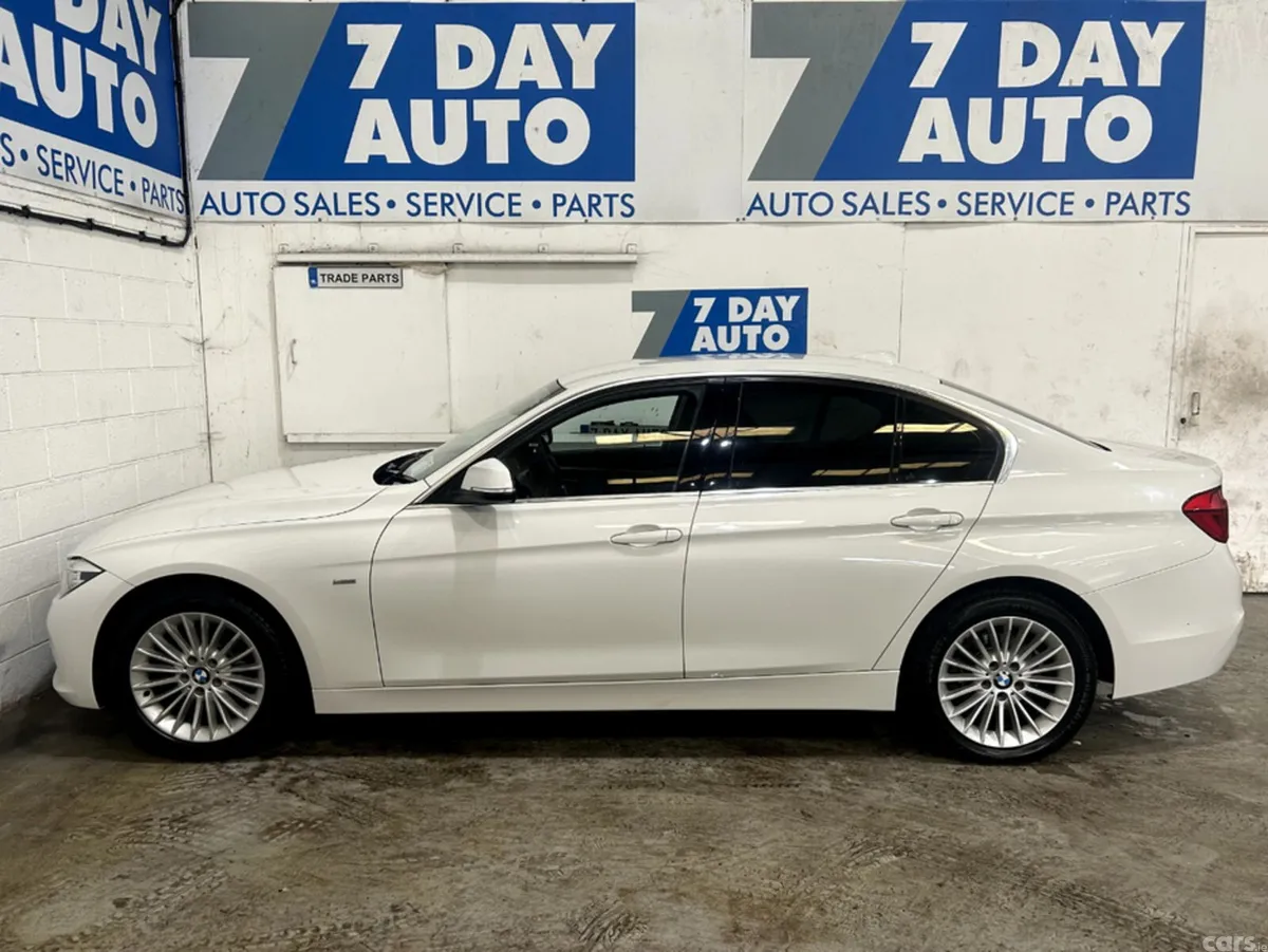 BMW 3-Series Saloon, Diesel, 2017, White