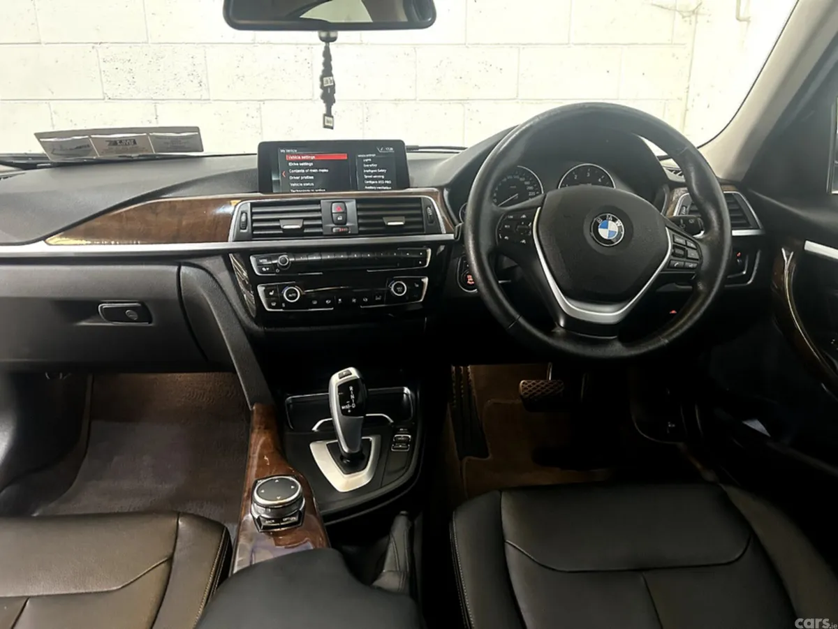 BMW 3-Series Saloon, Diesel, 2017, White