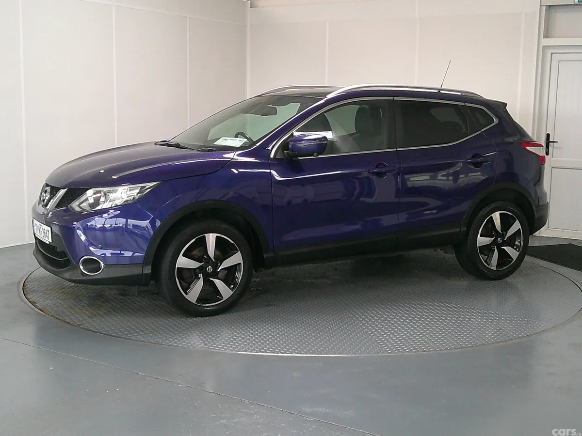 Nissan Qashqai SUV, Diesel, 2017, Blue
